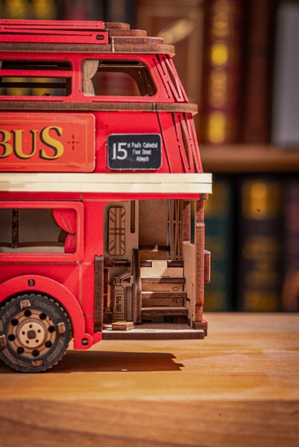 Drewniany model puzzle 3D Londyński autobus London Bus 6